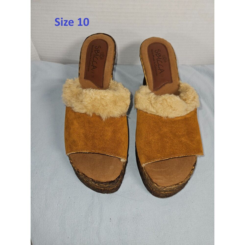 Sbicca Light Brown Suede Faux Fur Trim Platform Wedge Mules Open Toe 10 NWOB